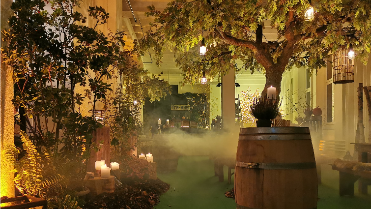 $album['album_image_alt_name']