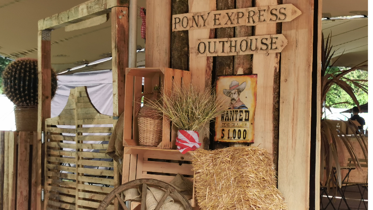 $album['album_image_alt_name']