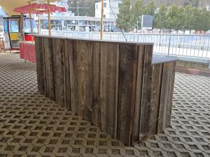 Altholz Bar 0