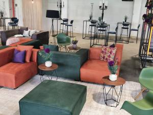 Eames Chair DAW by Vitra 1